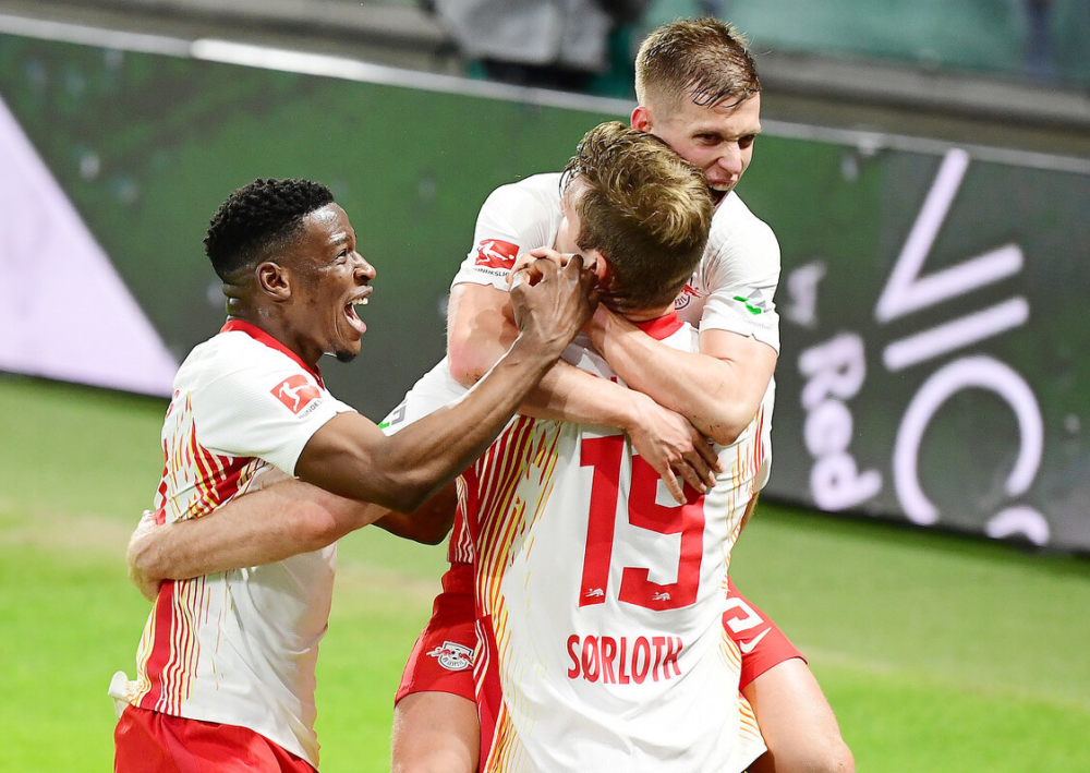 巴特勒连续十场比赛得分超过赛况扑朔迷离,拜仁挑战极限!的简单介绍